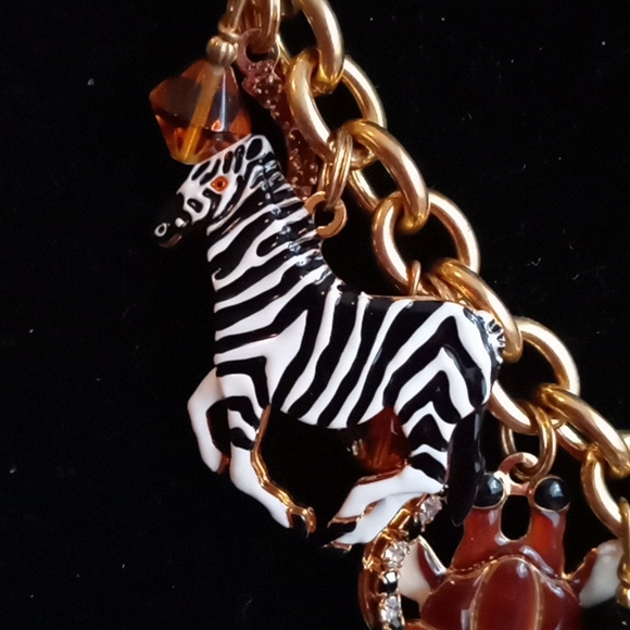 LATR2GO JUNGLE NECKLACE - Picture 3 of 13